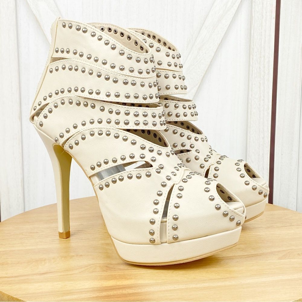 C Label Jocelyn 66 Studded Platform Bootie Heels Bone Cream 8‎ Peep Toe